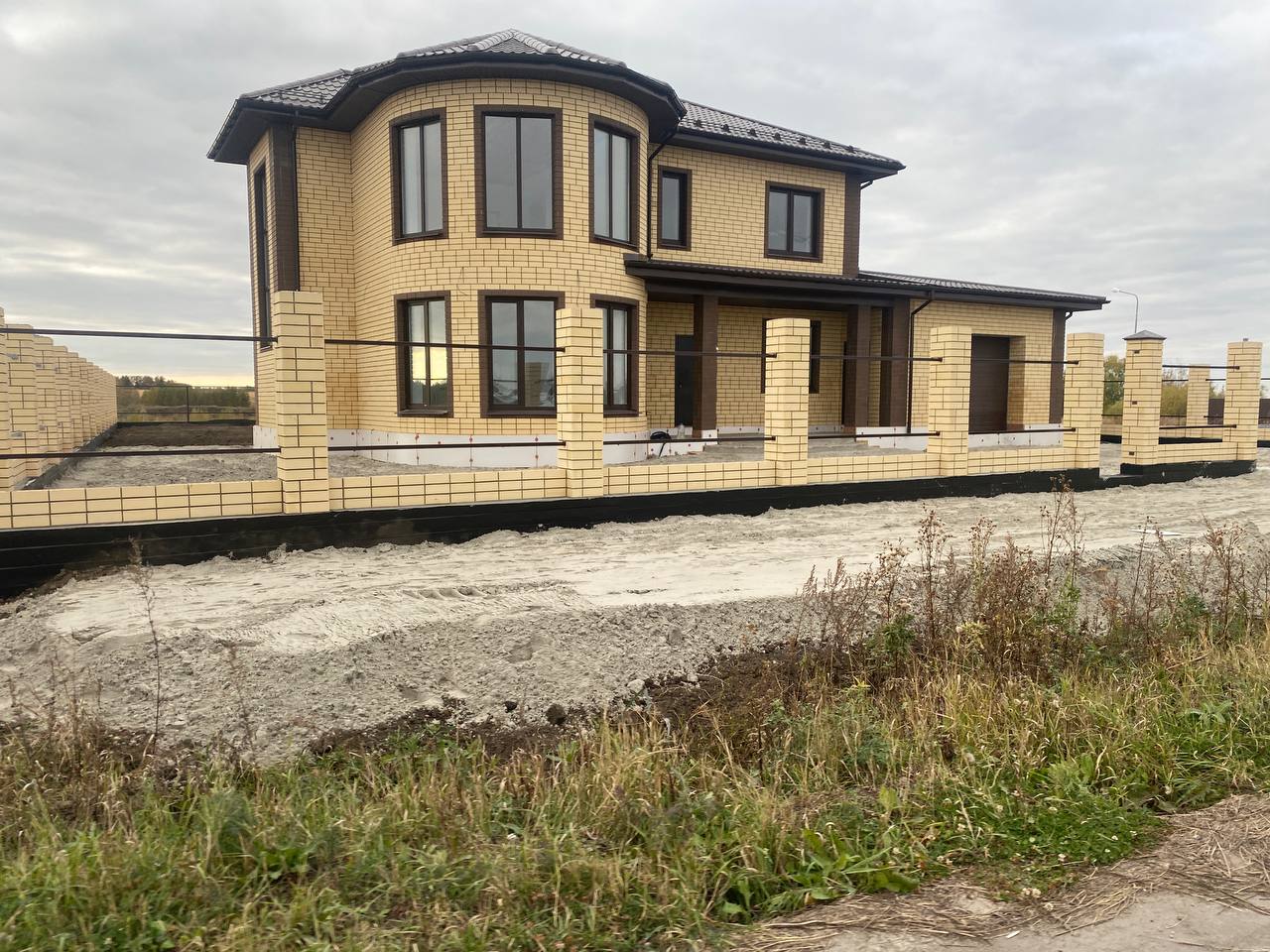https://novomoskovsk.delaem-okna.ru/storage/app/uploads/public/63f/453/2a7/63f4532a72e7e754835368.jpeg